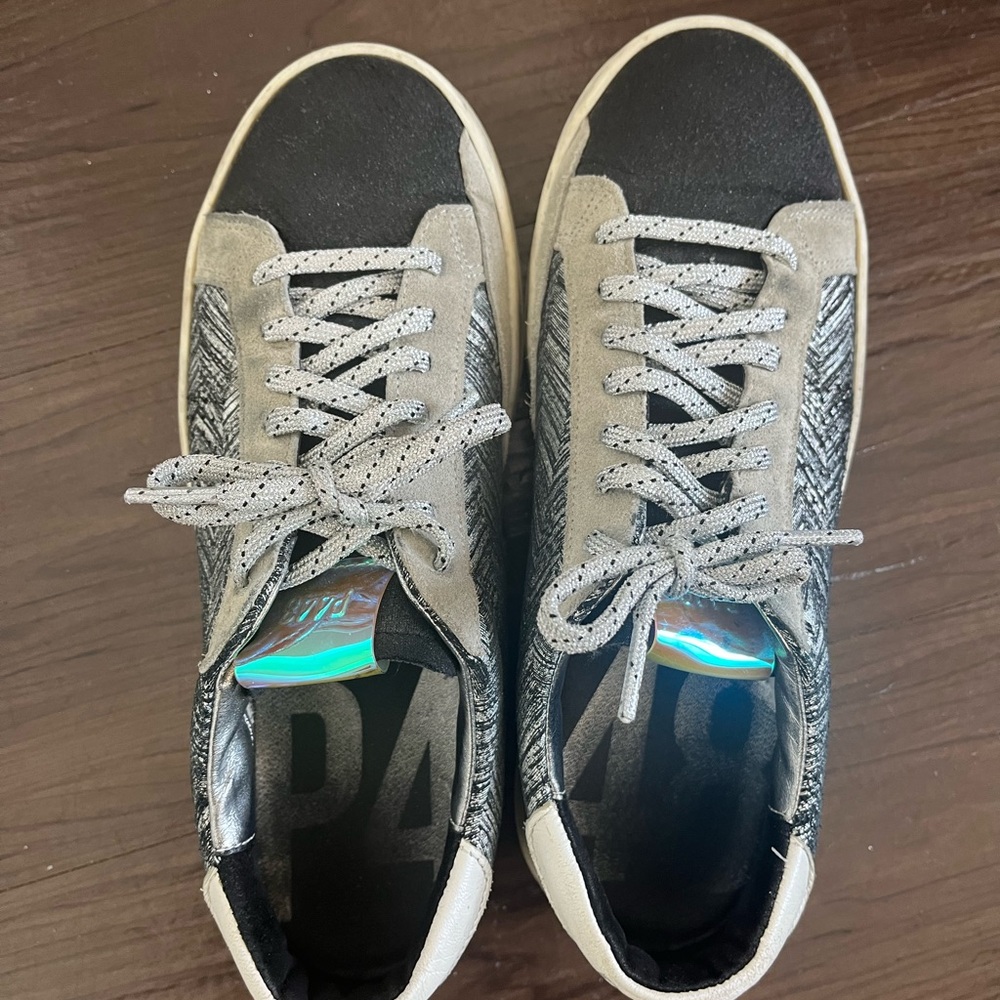 P448 Sneakers